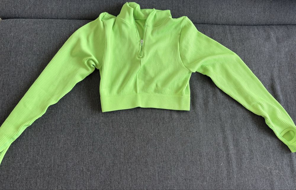 Komplet prążkowany damski