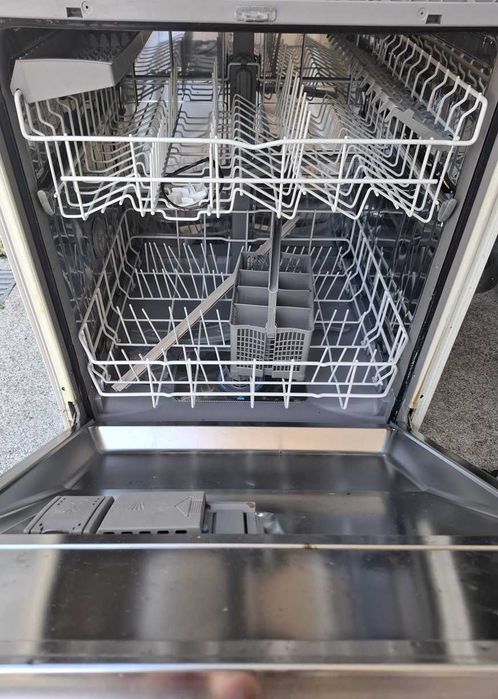 Maquina Lava Loiça Bosch SGV43E43EU de encastrar para reparar
