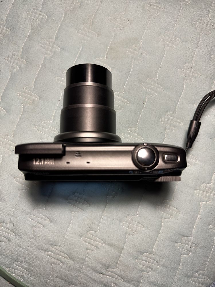 Canon PowerShot SX240 HS