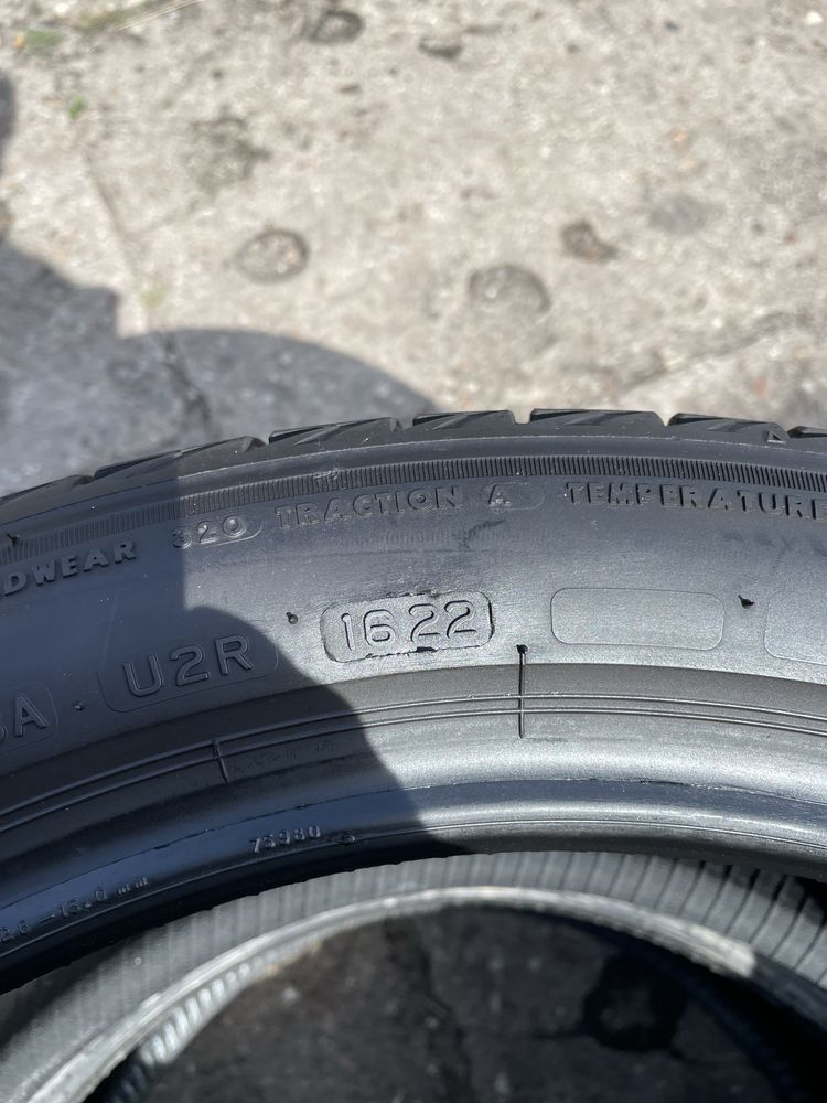 Opony Bridgestone 255/40R18 Turanza T005 - 2szt letnie uzywane