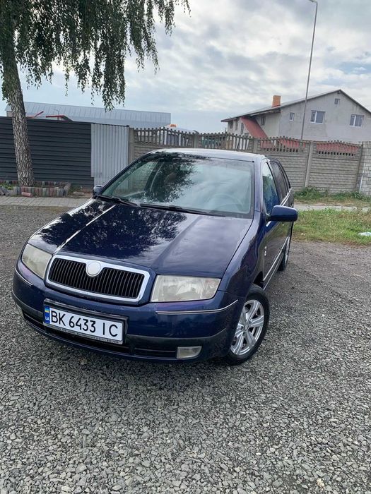 Надійна Skoda Fabia універсал 2002 року