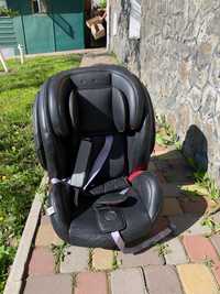 Дитяче авто-крісло
