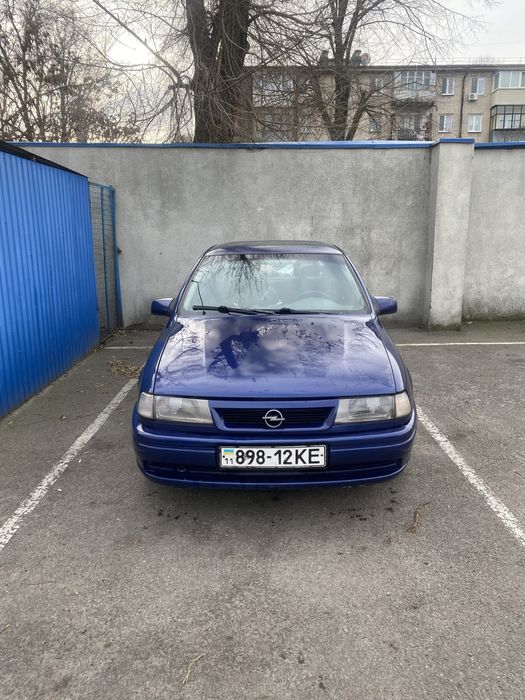 Авто опель вектра а