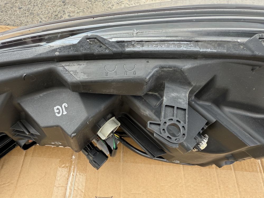 Фара фары Subaru Forester S14 SK 2018-2022 Bi-LED Adaptive ASF Европа