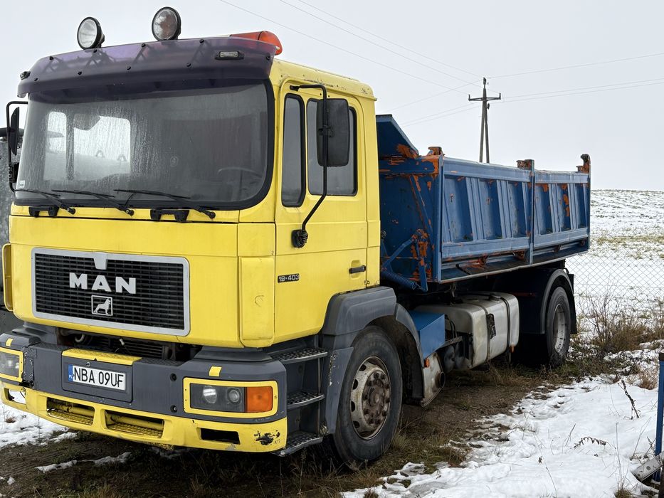 Man 19.403 zarejestrowany jako specjalny