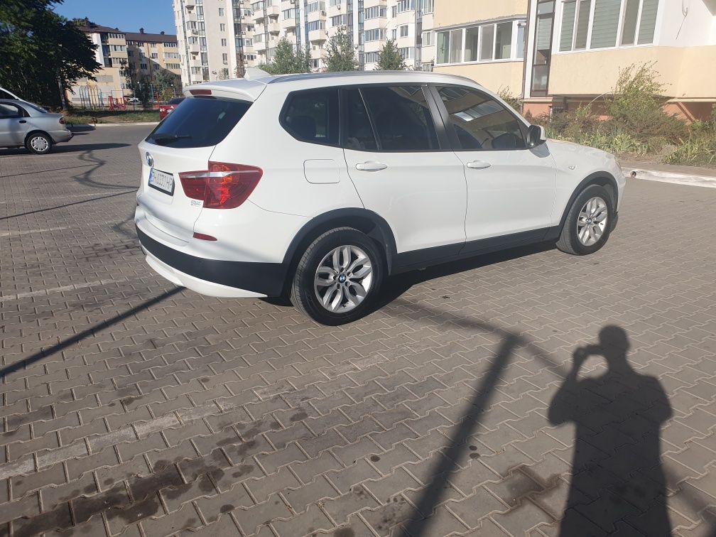 Продам BMW X3 2011