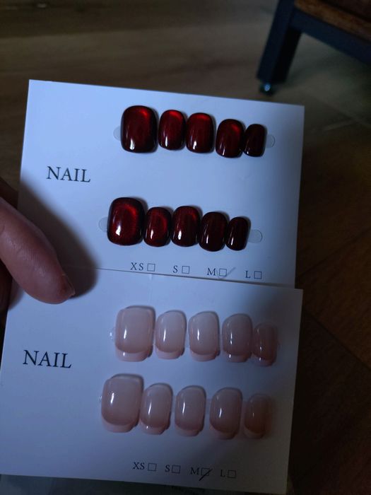 Śliczne Nowe 2x paznokcie żelowe własnoręcznie robione