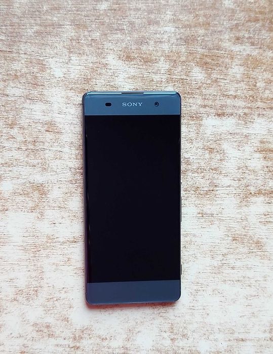 Sony Xperia XA F3111 czarny