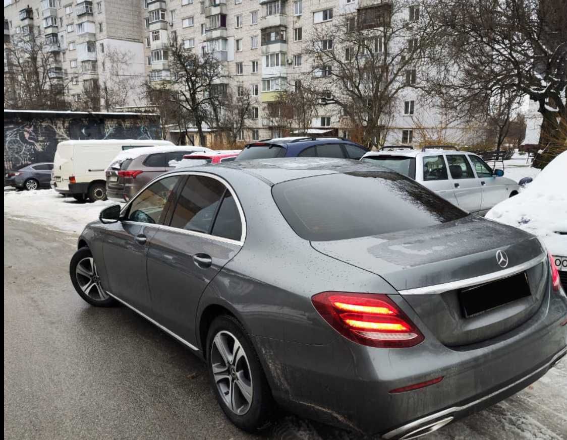 Бампер Mercedes Benz E class  шрот W213  Мерседес Бенз разборка