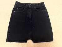 Женская чёрная джинсовая юбка