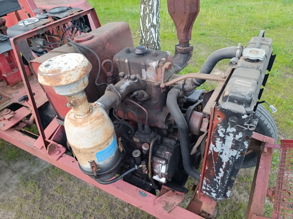 Traktor SAM silnik 30 ciągnik
