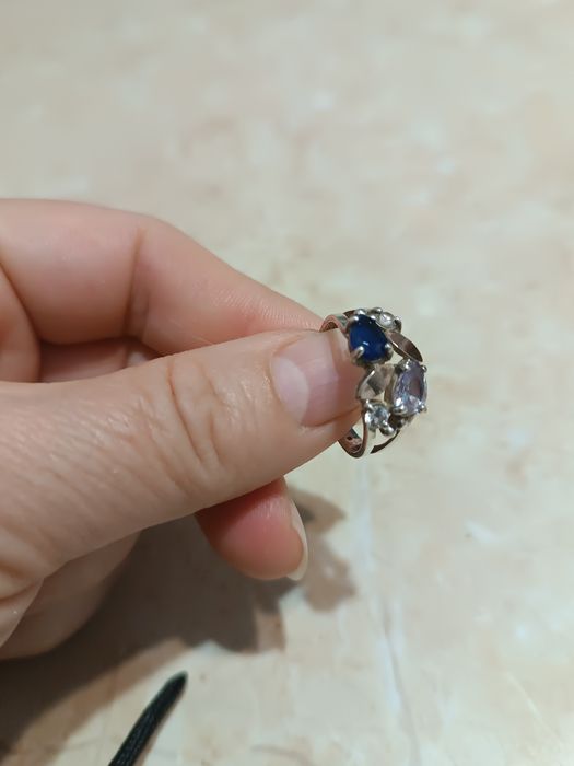 Продам набір срібло із золотими вставками  Каблучка 18.5