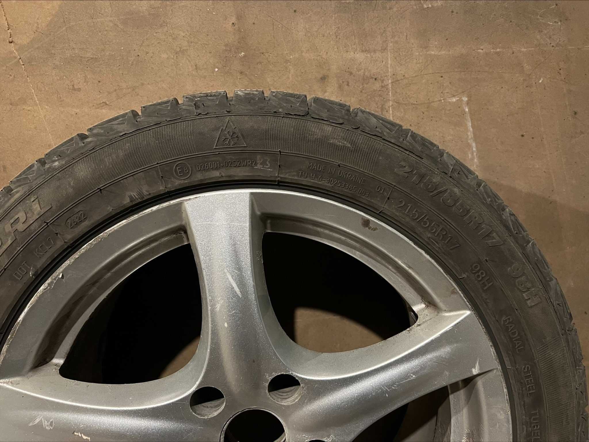 Зимова резина 215/55 R17 з дисками