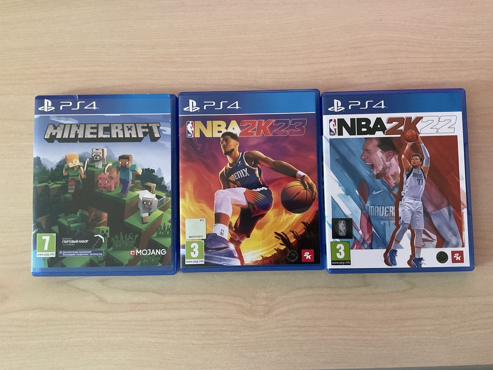 PS4 SLIM + games
