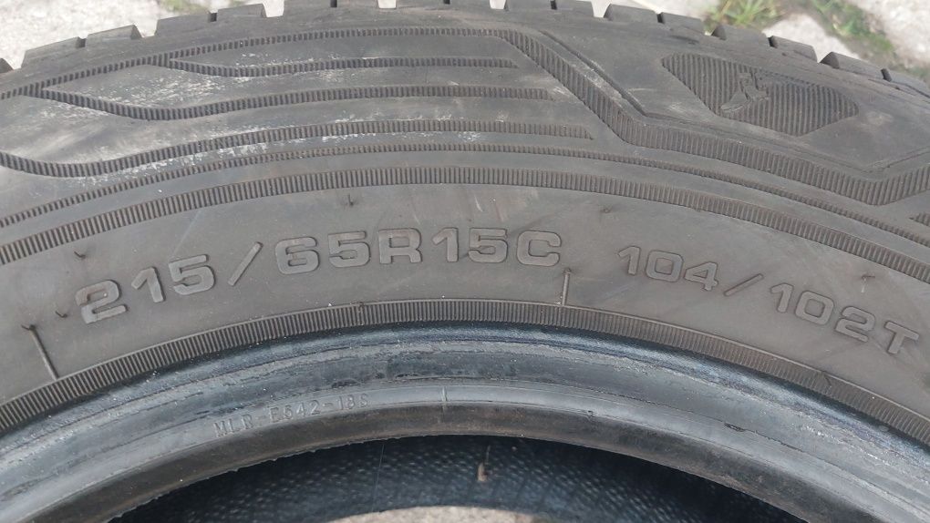 Opony całoroczne Goodyear 215/65R15C 2021 r.