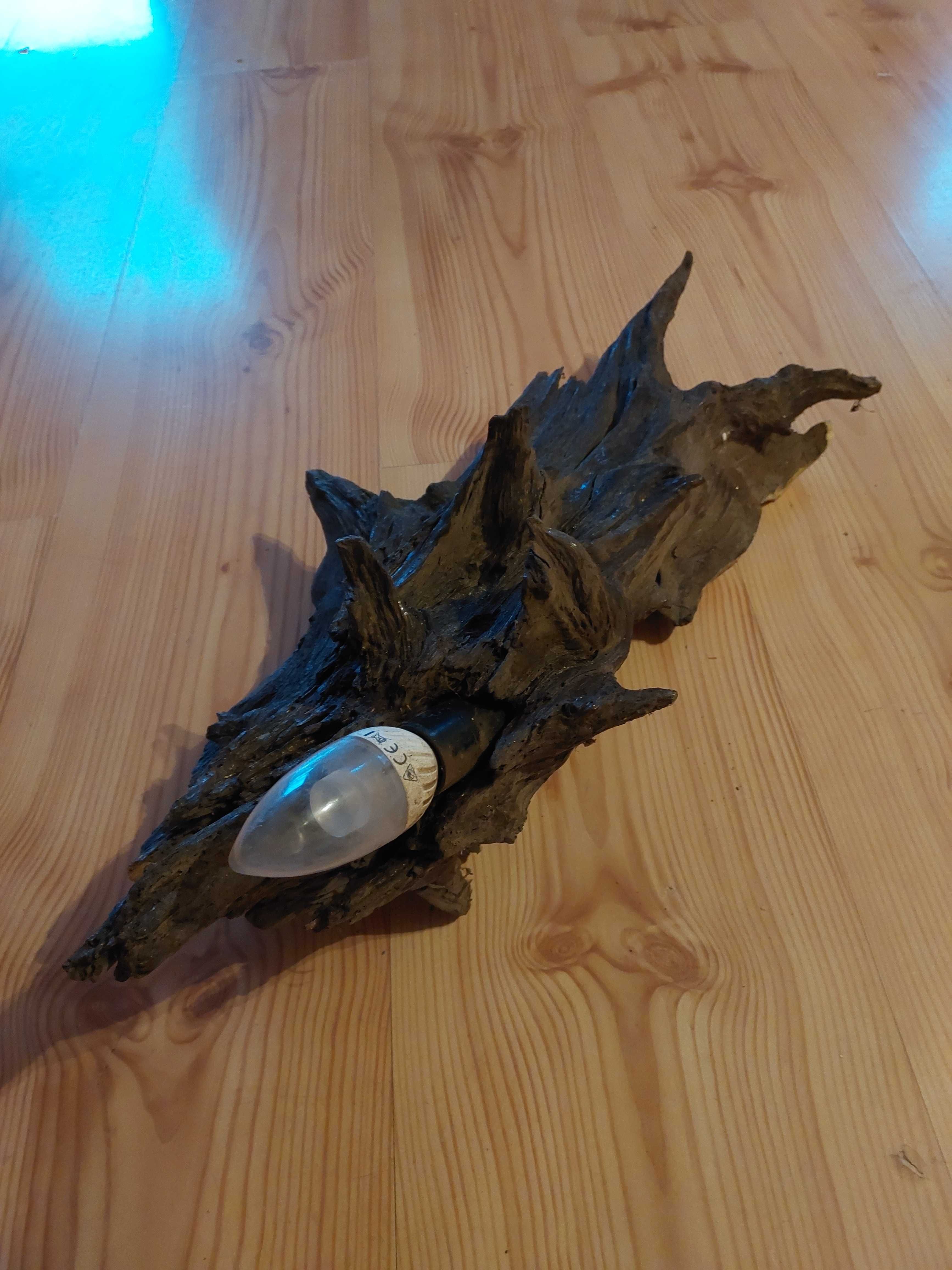 Lampka, oprawa drewniana ręcznie robiona