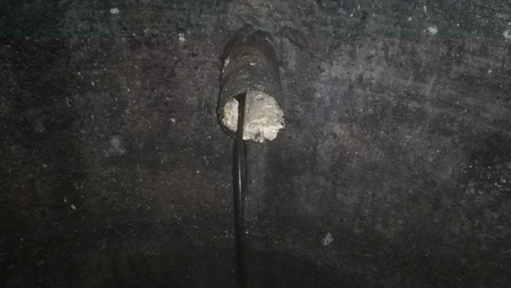 Прочистка труб канализации. Чистка канализации.