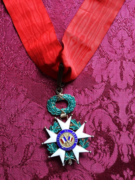 Fita e Pendente Comendador Legião de Honra (França) prata e esmaltes