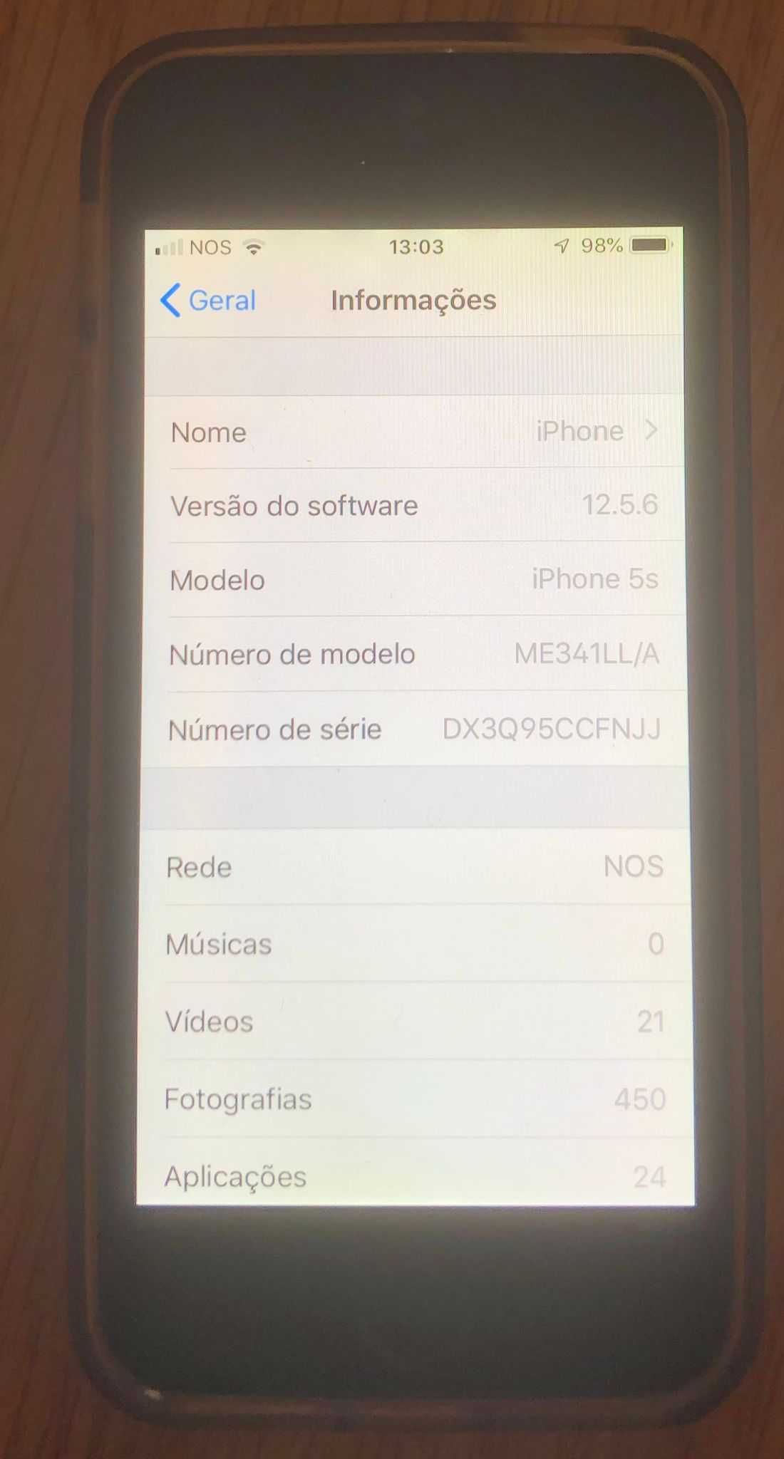 iPhone 5S cinzento, versão 12.5.6 (versão atualizada)