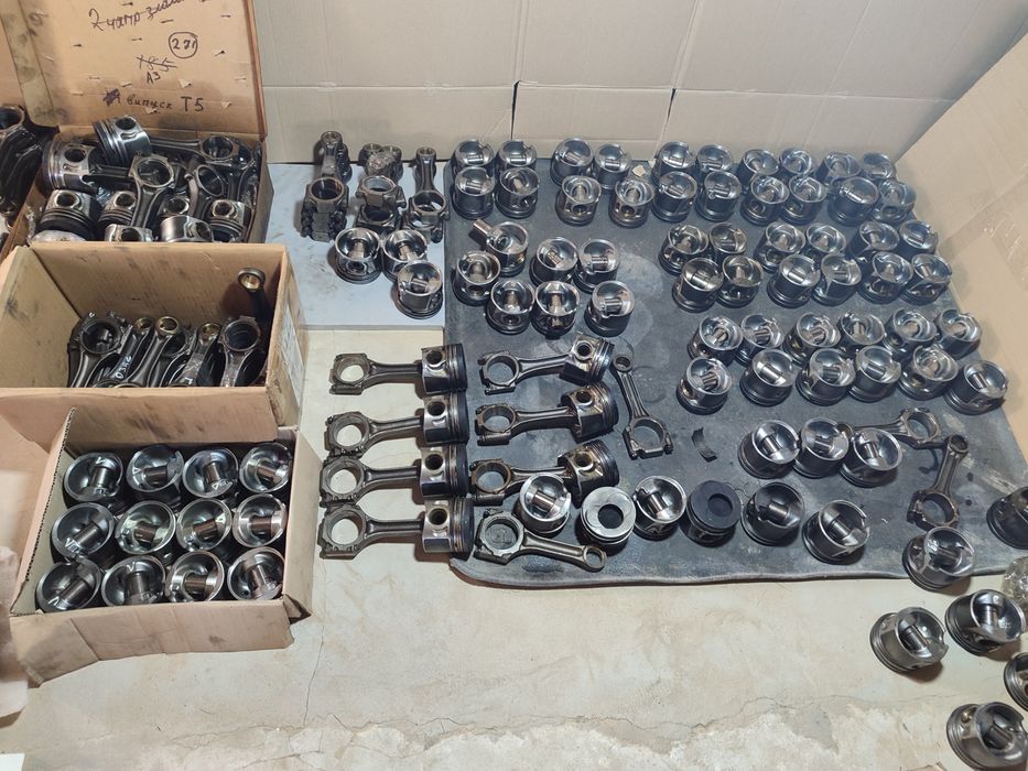 Поршень шатун колінвал Volkswagen Passat Golf Sharan Octavia 1.9 2.0