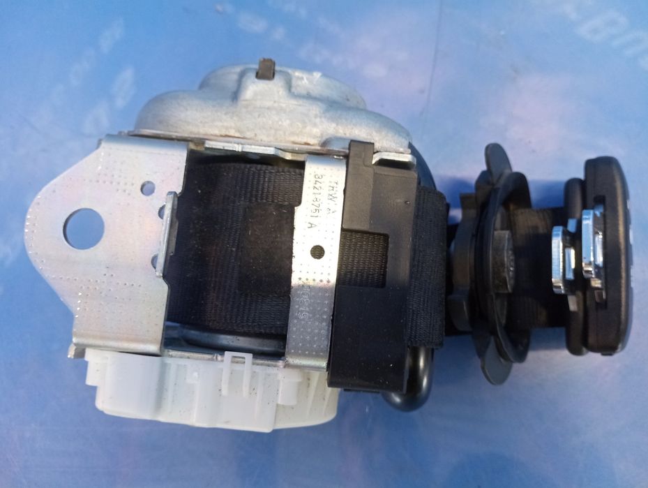 Ремень безпеки задній лівий Audi Q7 4M Ауди кю7 4м