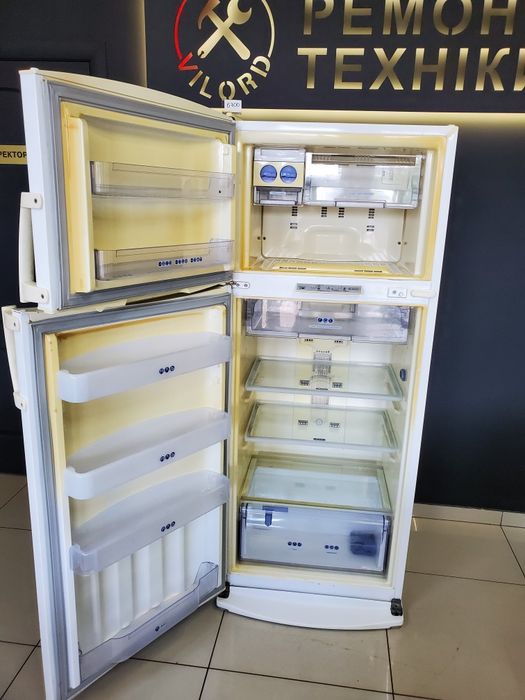 ВНИМАНИЕ! Холодильник Whirlpool ARC4138 NO FROST! Гарантия! Доставка!