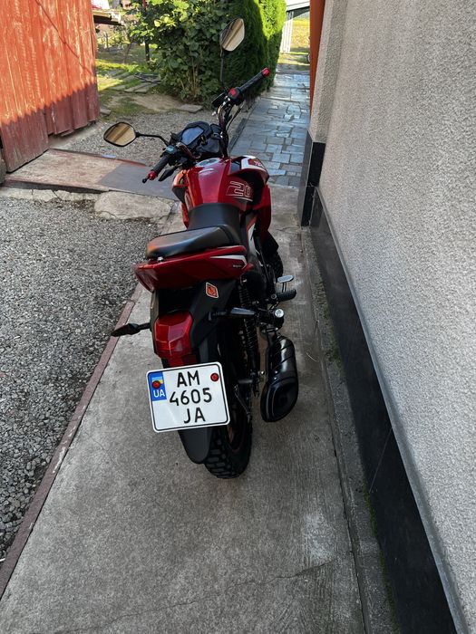 Продам мотоцикол спарк 200