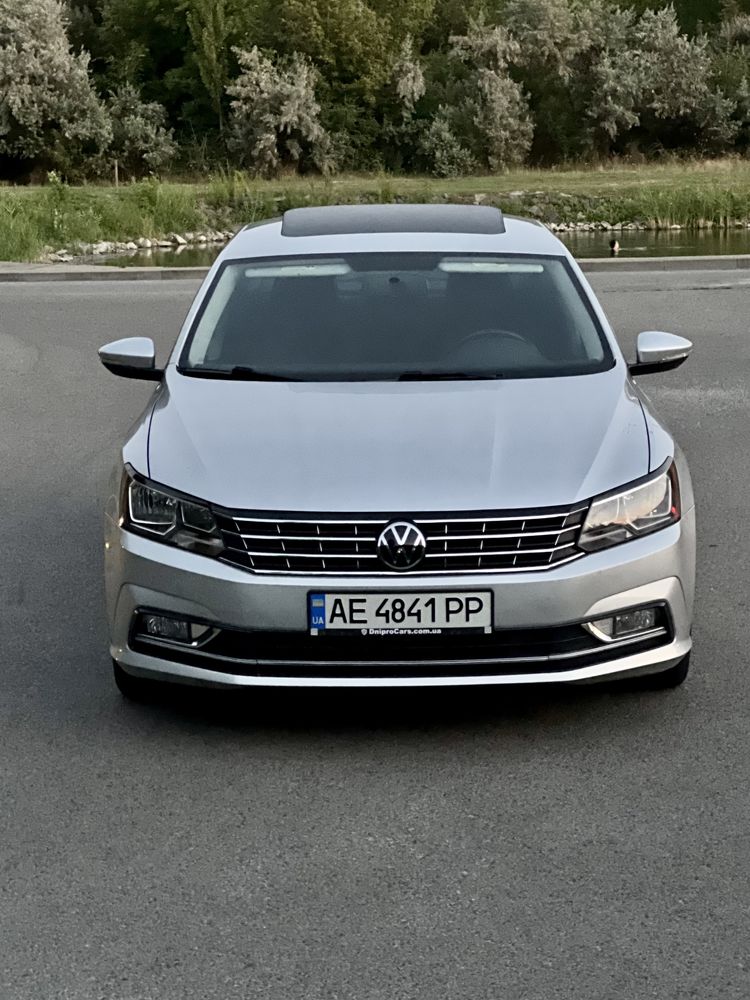 Volkswagen Passat B8 2016г
