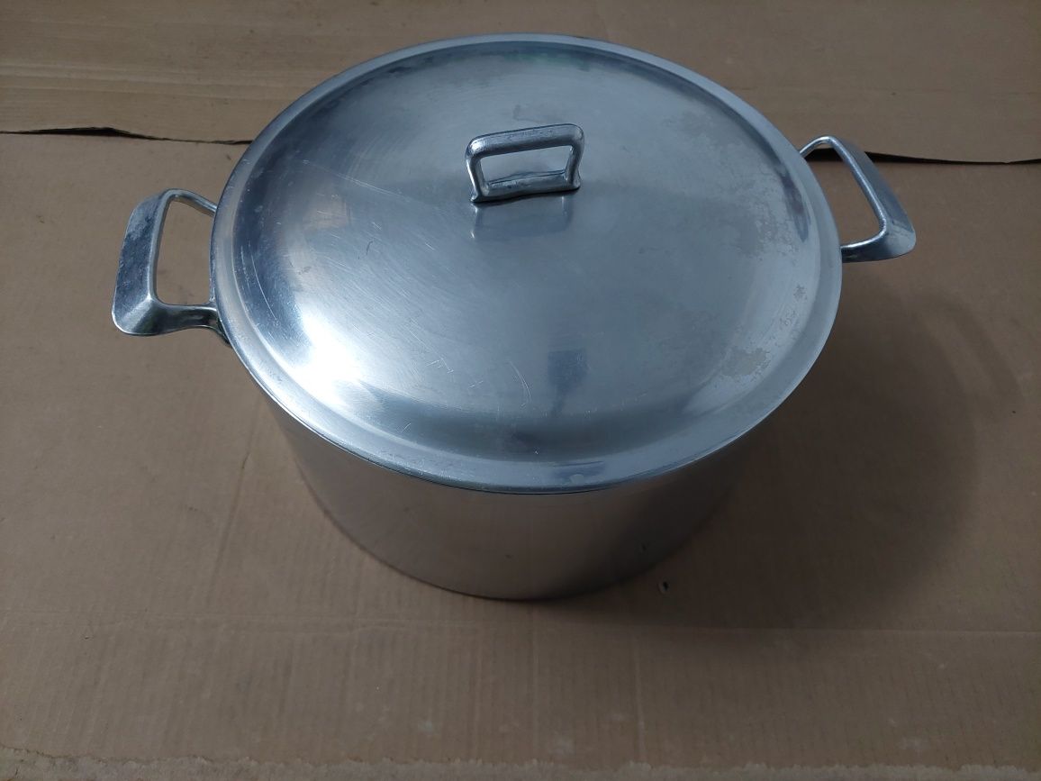 Panela Grande em Alumínio Fundido