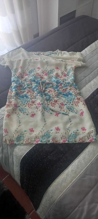 Vestido curto floral