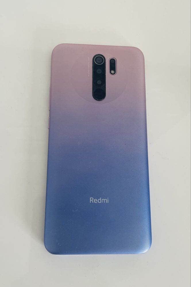Telemóvel- Xiaomi Redmi 9 | 4GB/32GB como novo + oferta de capa