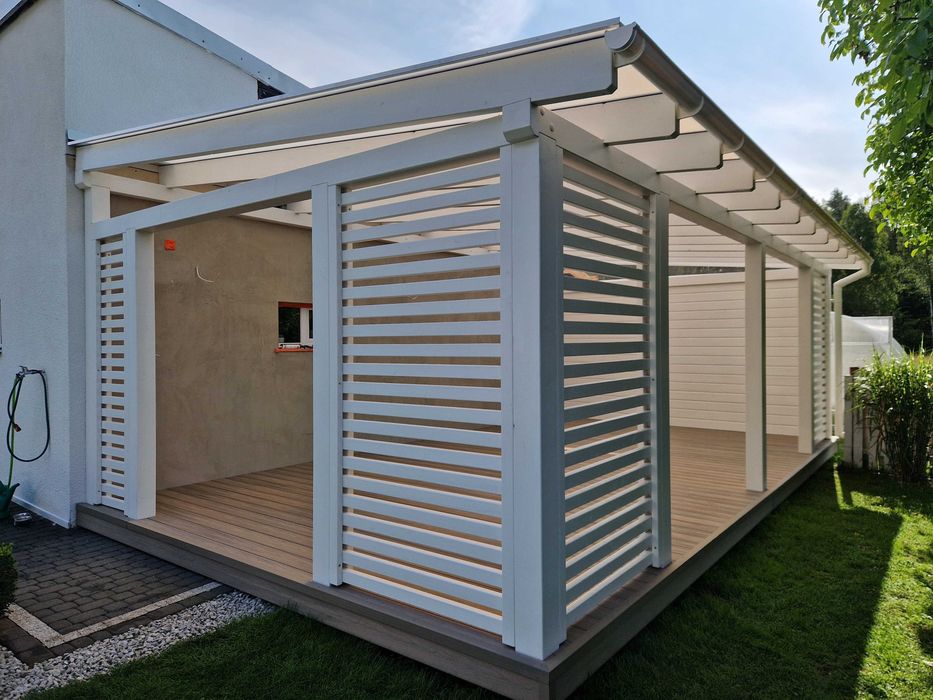 Zadaszenie tarasu, wiata postojowa, konstrukcja drewniana, pergola