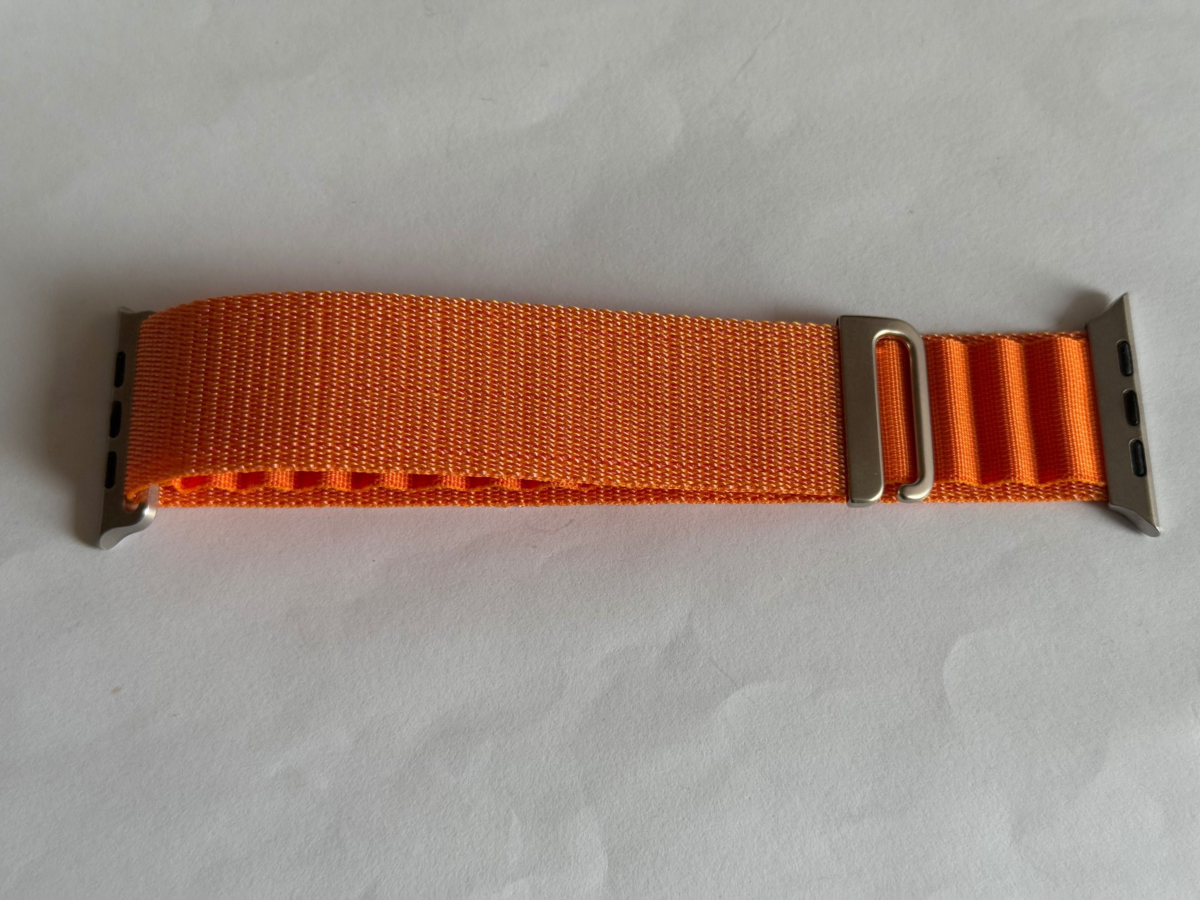Opaska Alpine do Apple Watcha  49 mm 44 mm 45 mm w kolorze Orange