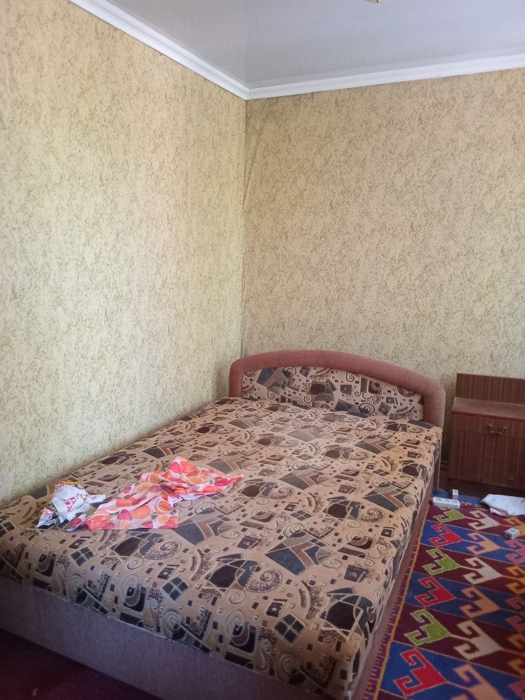 Продам 3 -х комнатную квартиру на Всебратском(В.г-35)