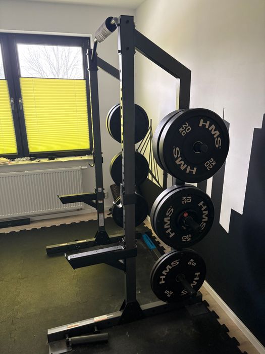 Half-rack. Kompletna siłownia.
