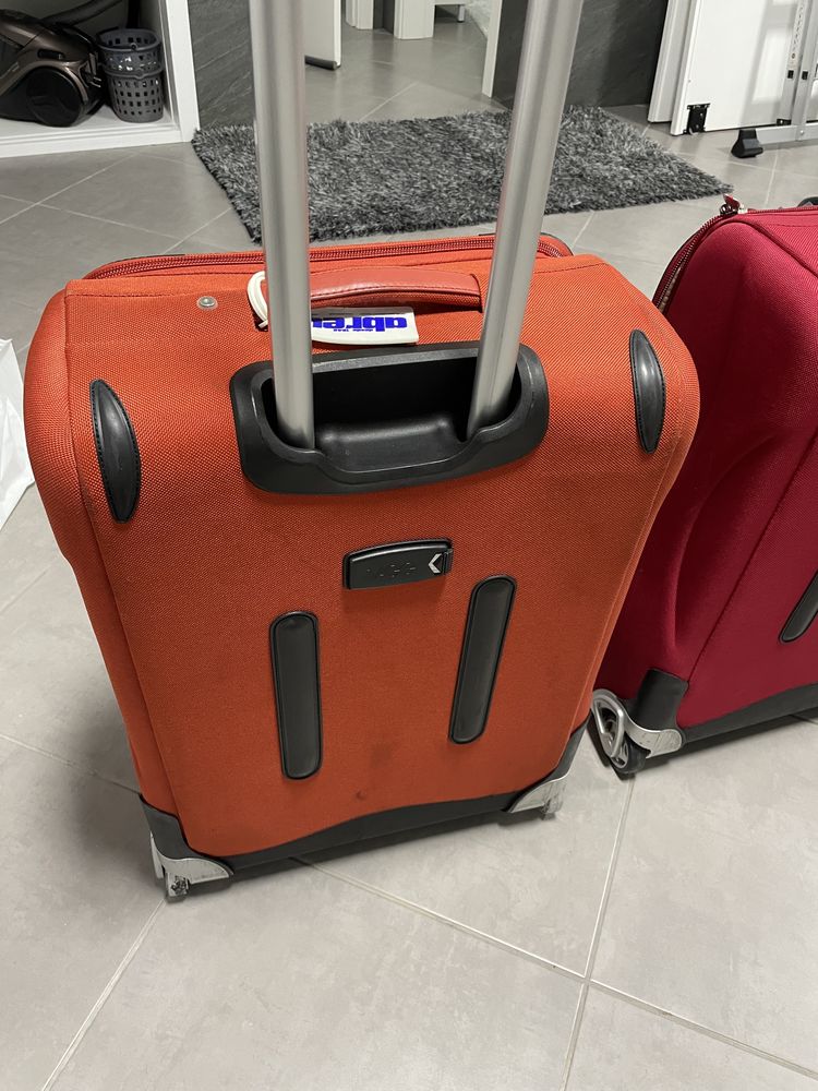 Vendo Trolley de viagem em conjunto ou separado