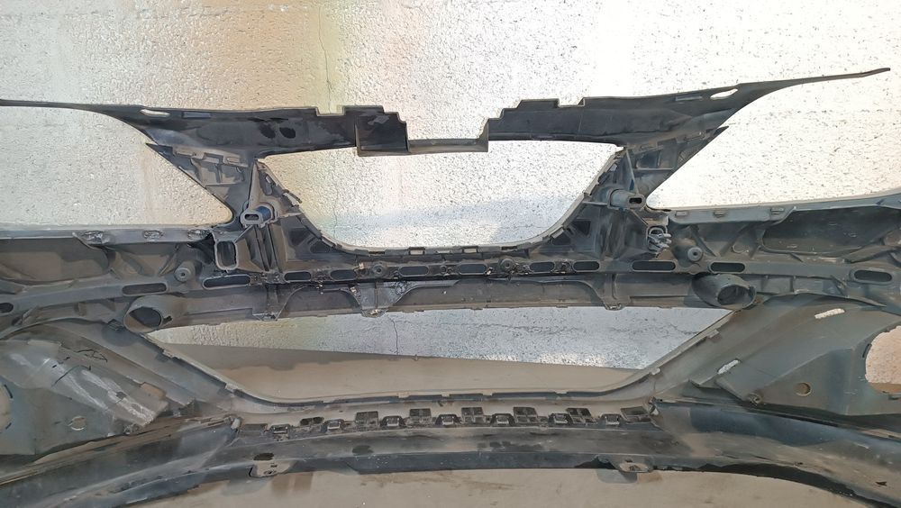 Vendo parachoque de frente SEAT Ibiza 6JO ano 2008/12