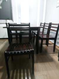 Sprzedam w komplecie stół drewniany + 6 krzeseł.