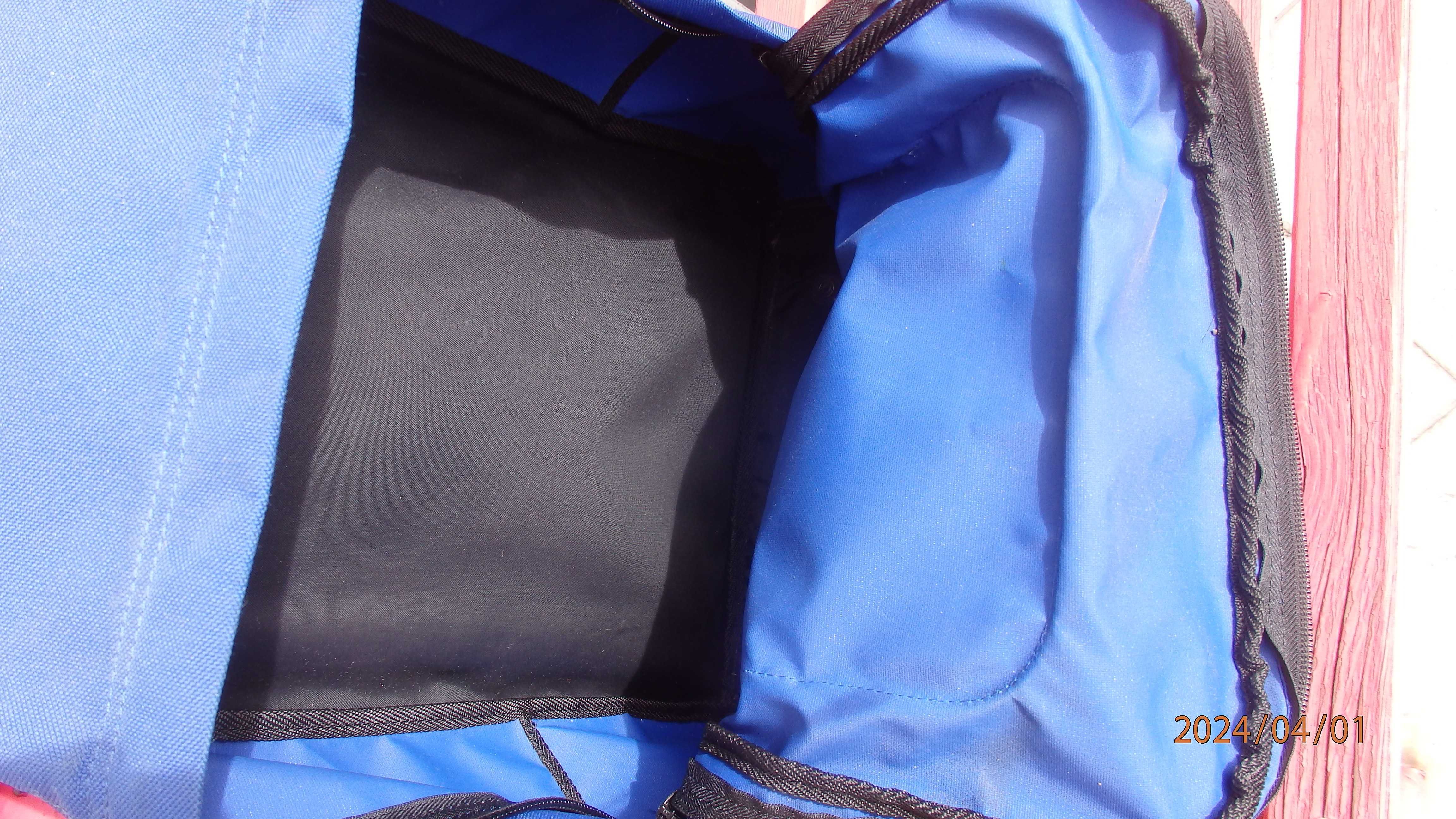 Plecak firmy Gear American Tourister - kółka i uchwyt wyciągany.
