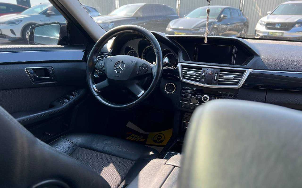 Mercedes-Benz E 220 2011