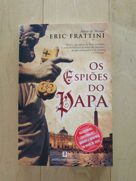 Livro "Os espiões do Papa"