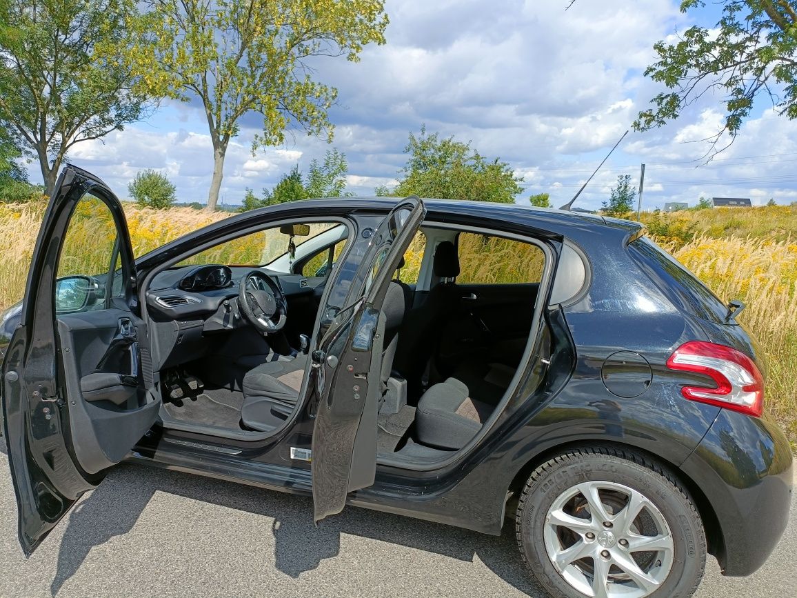 Sprzedam Peugeot 208