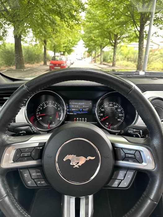 Ford Mustang 2.3i EcoBoost Premium