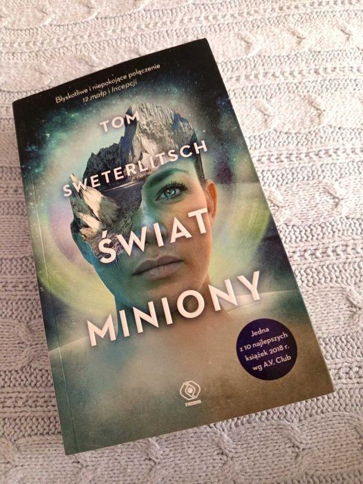 Книга польською мовою Swiat miniony