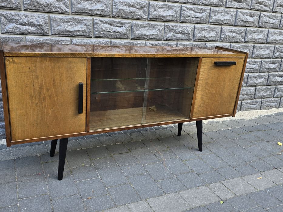 Komoda prl transport