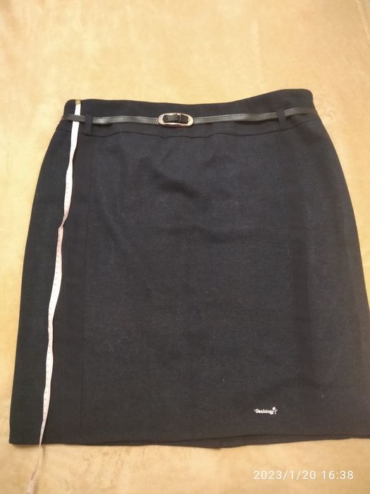 Спідниця жіночий. ..