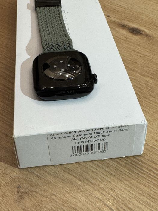 Apple Watch Series 10 GPS, 46mm Jet Black