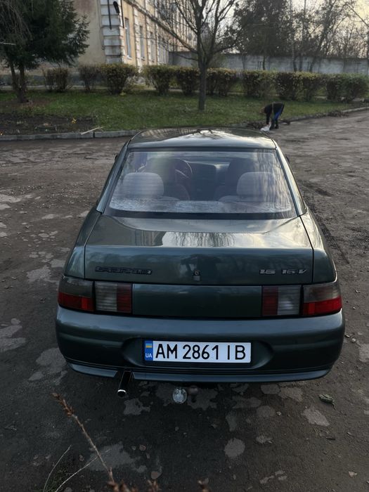 Продам ваз 2110 16v