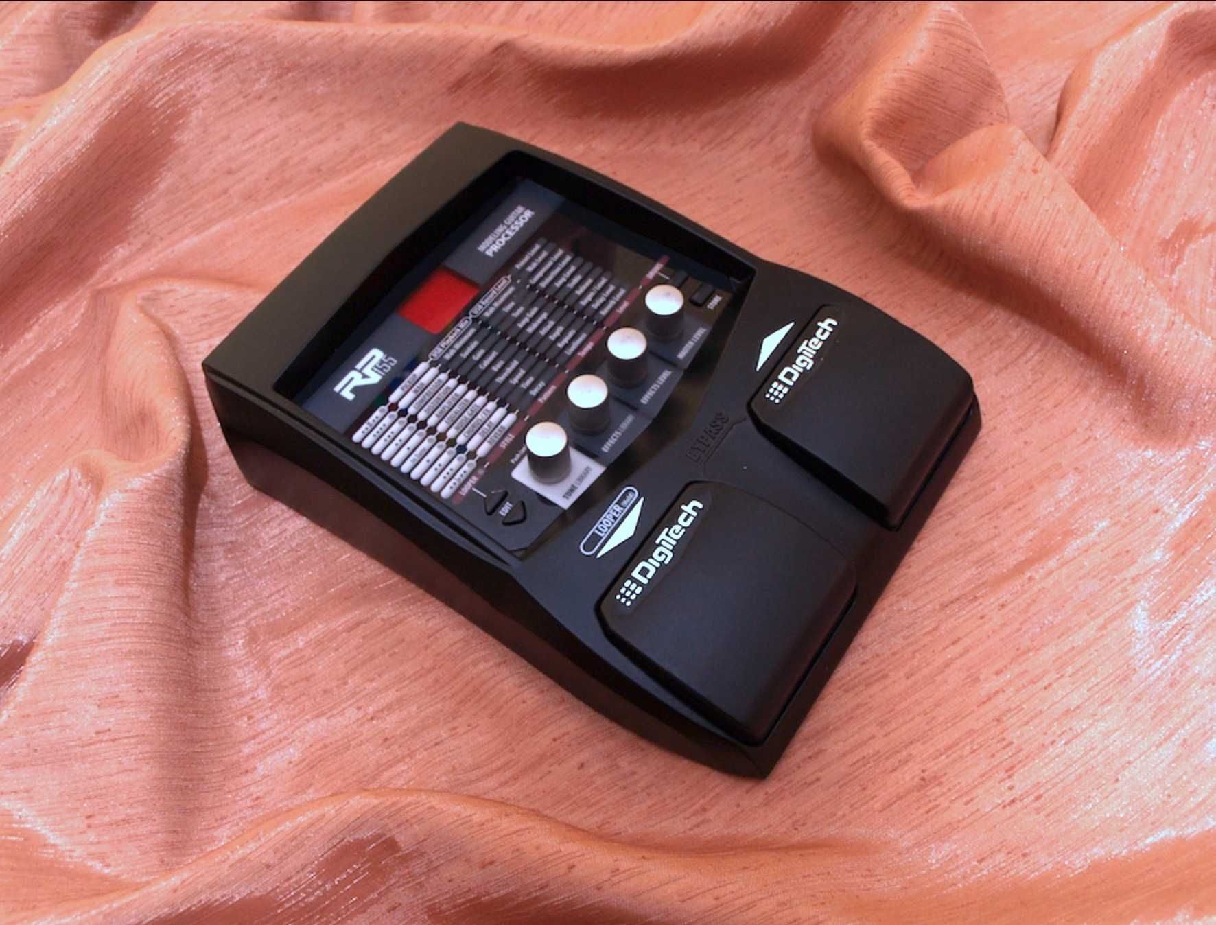 Pedaleira Digitech RP155 - Distorçao Anos 90 e Modelação Lexicon