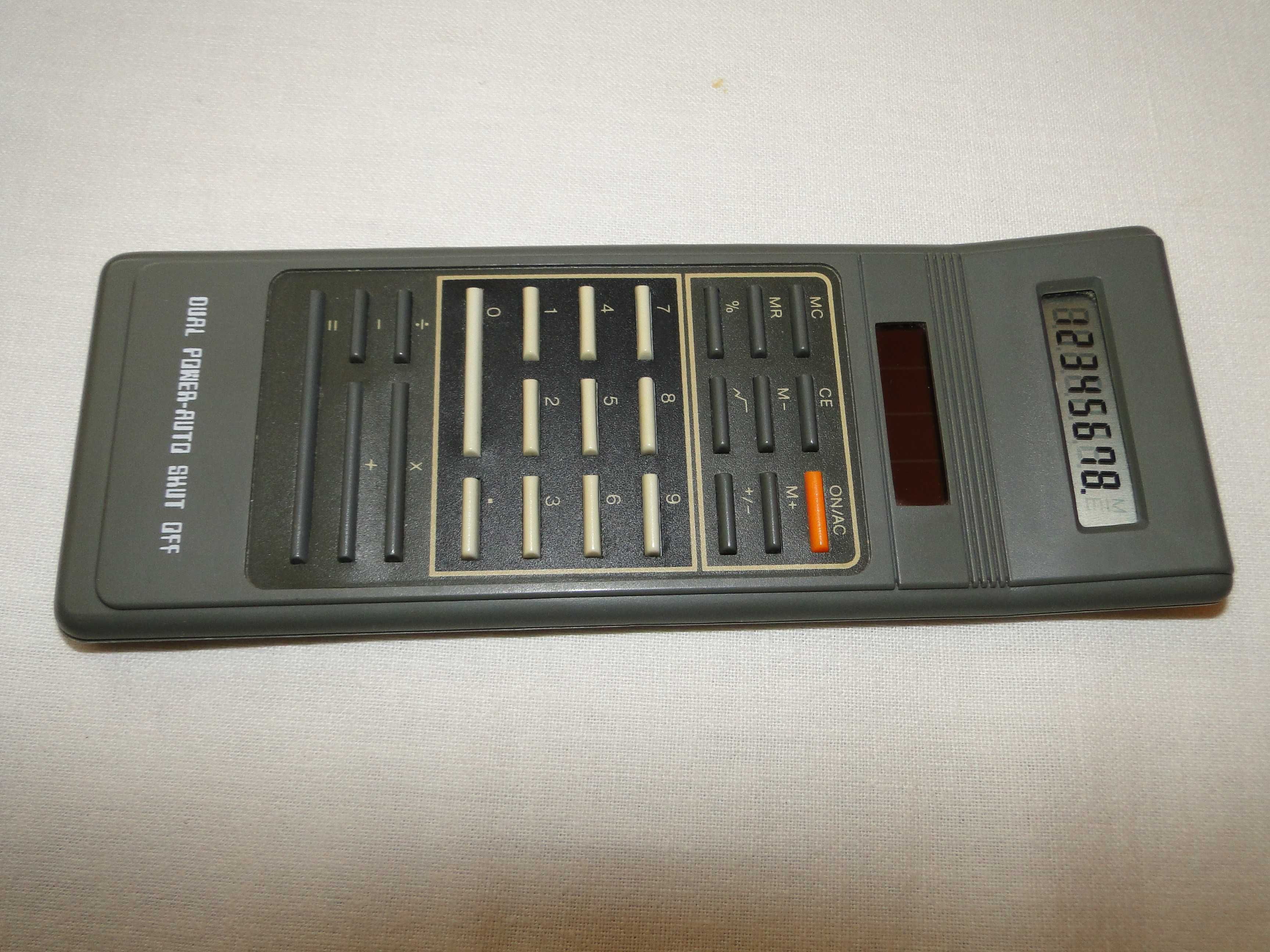 Kalkulator CASIO FX-82D Fraction PRL